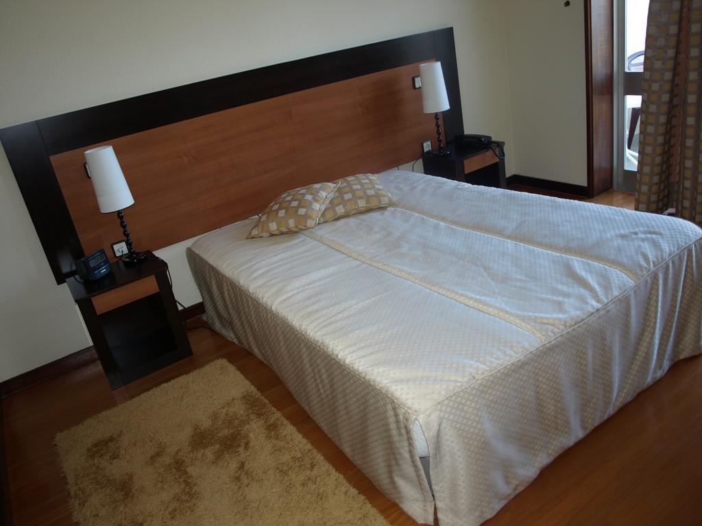 Hotel Estalagem De Sangalhos Zimmer foto